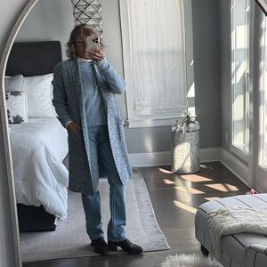 Elegant Blue Knit Sleeveless Open Cardigan XXS